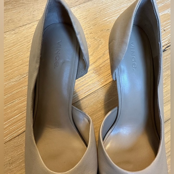 Women’s VINCE Tiana Point Toe Leather Pumps in Cappucino - Picture 9 of 9